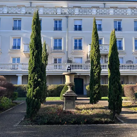 Cocon Familial A 8min Avec Parking Apartment Serris
