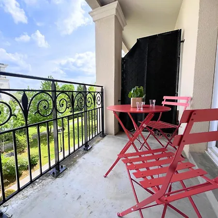 Cocon Familial A 8min Avec Parking Apartment Serris